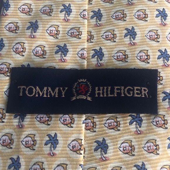 Tommy Hilfiger Fish and Palm Tree Silk Tie - Picture 7 of 10